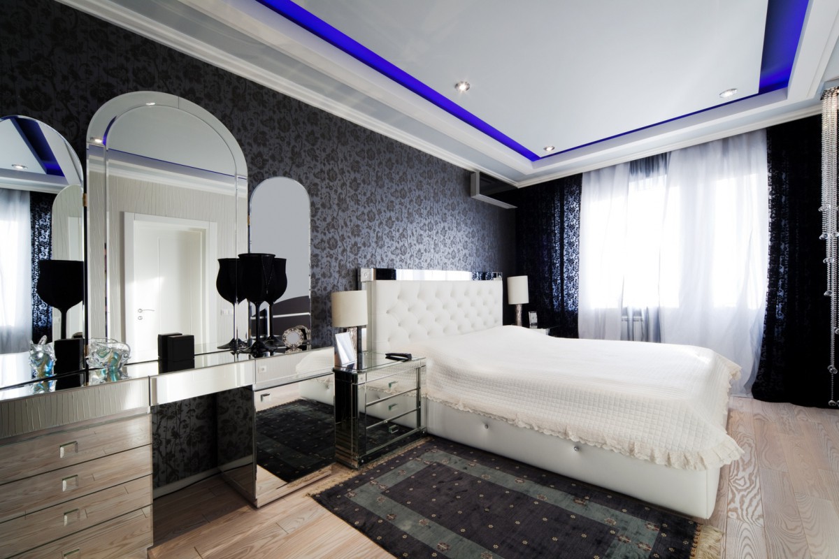 mirror furniture